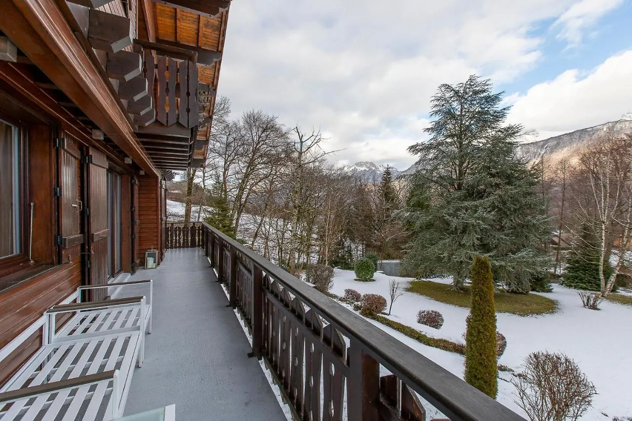 Le Catarina Bed & Breakfast Lathuile
