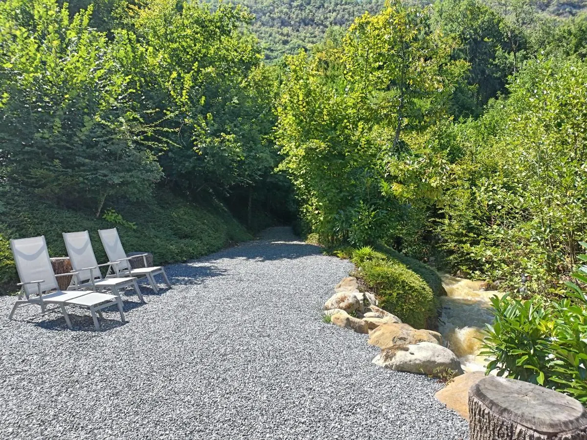 Le Catarina Bed & Breakfast Lathuile 3*,  France